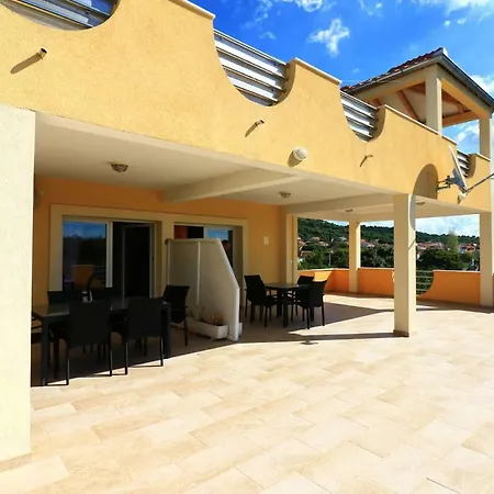 Appartement G.bakovic Jezera